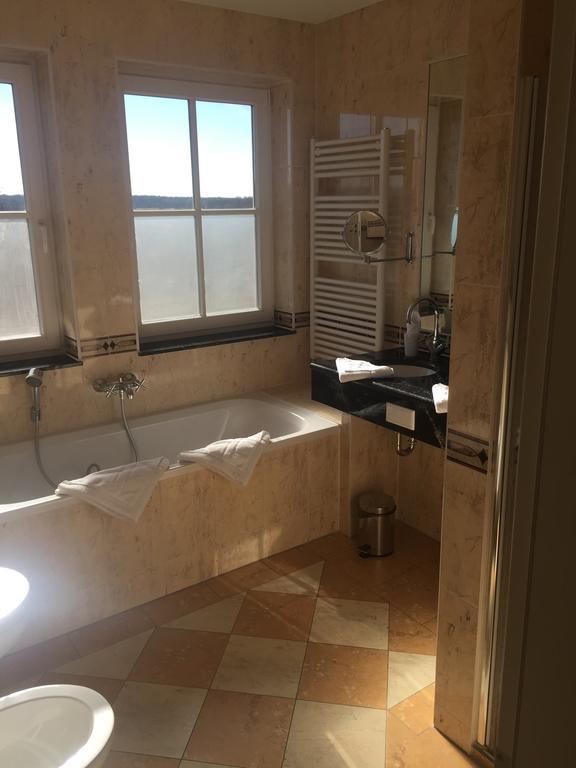 Strandhotel Deichgraf Граал-Мюриц Екстериор снимка