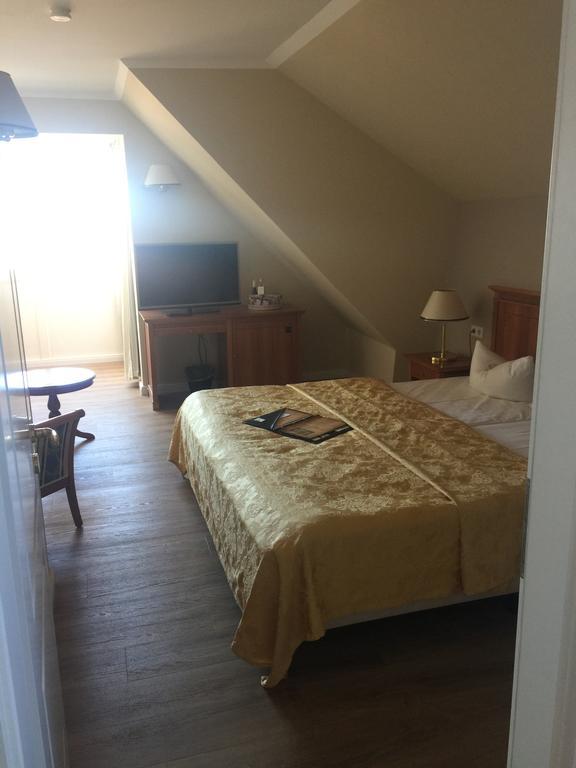 Strandhotel Deichgraf Граал-Мюриц Екстериор снимка
