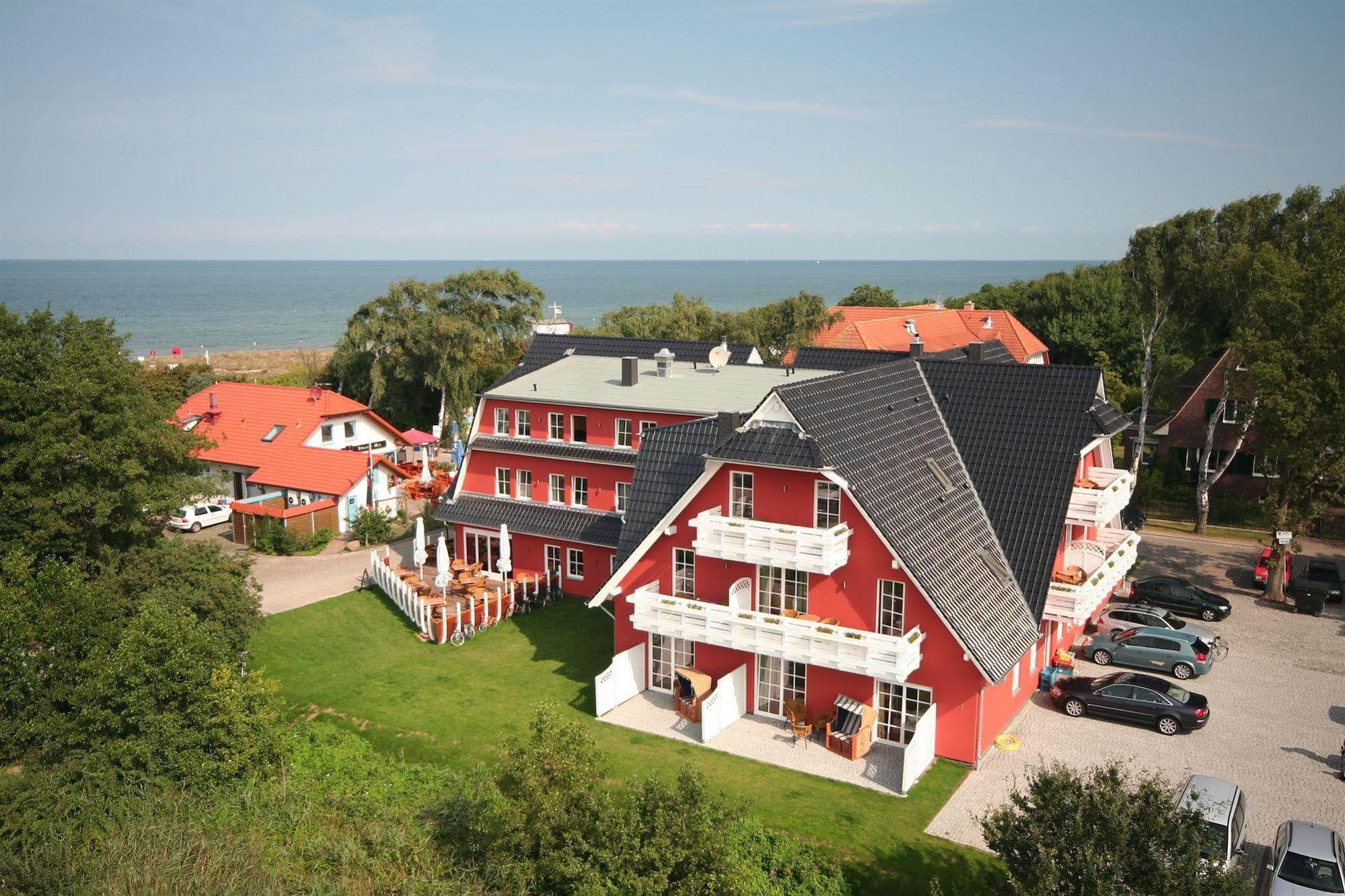 Strandhotel Deichgraf Граал-Мюриц Екстериор снимка