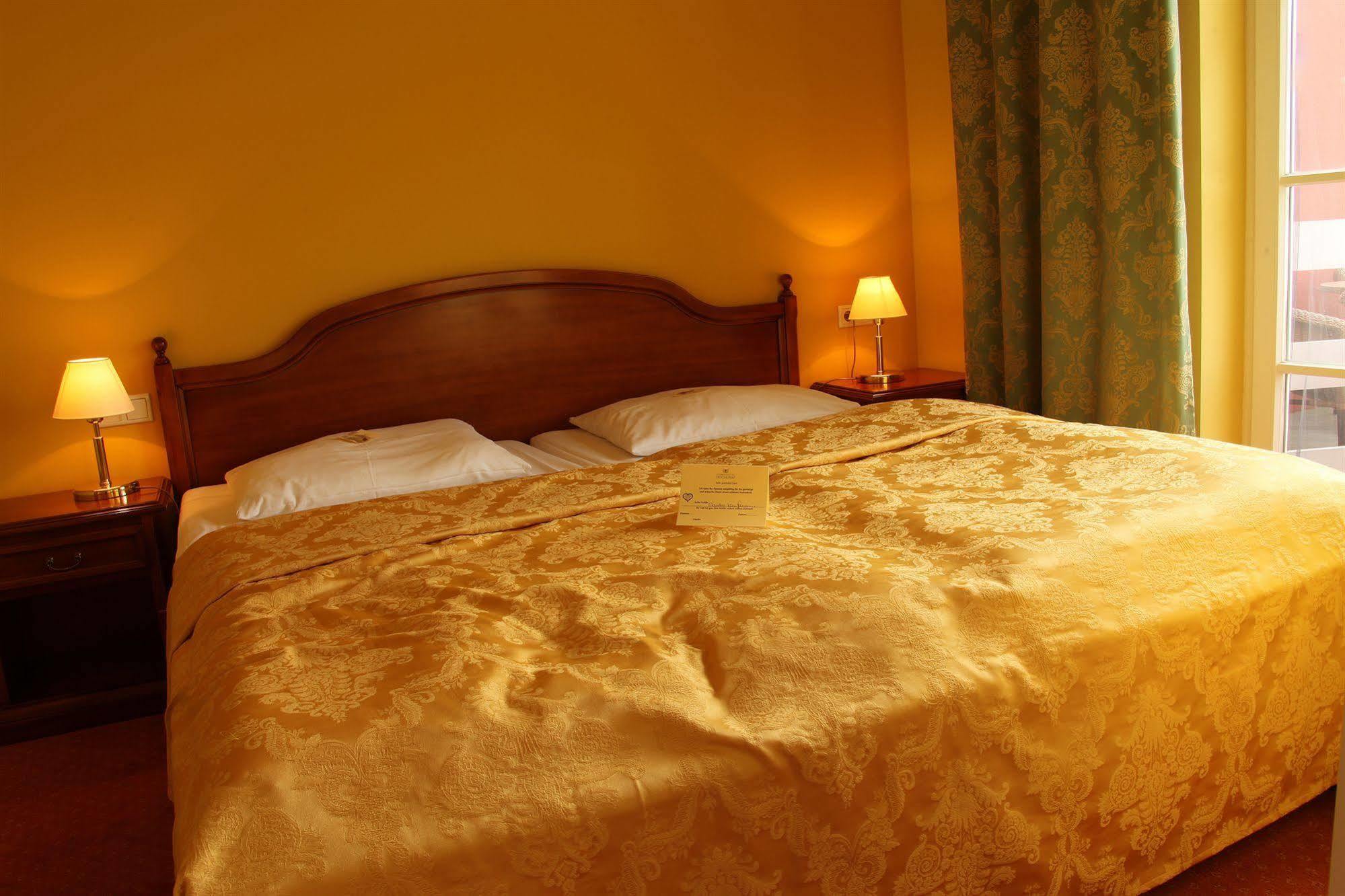Strandhotel Deichgraf Граал-Мюриц Екстериор снимка